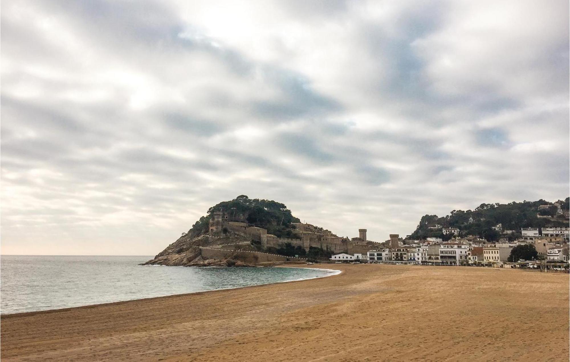 Amazing Apartment In Tossa De Mar With Wifi Dış mekan fotoğraf