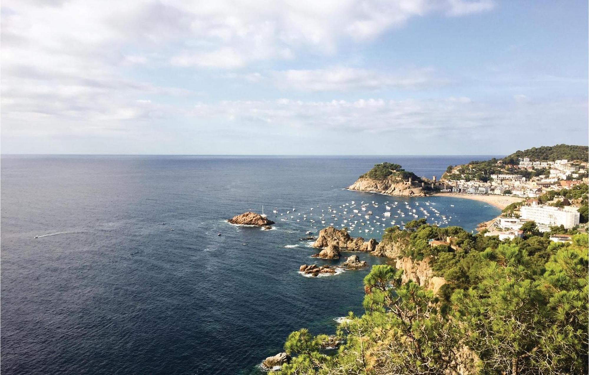 Amazing Apartment In Tossa De Mar With Wifi Dış mekan fotoğraf